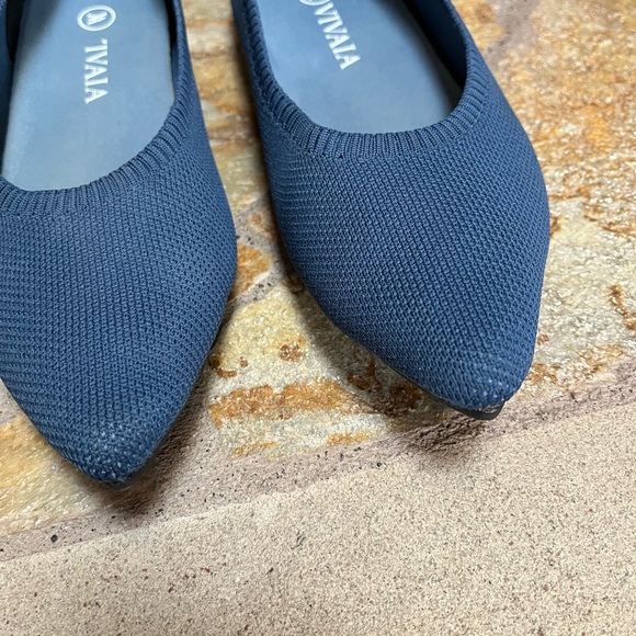 Vivaia Navy Blue Pointed Toe Ballet Flats EU 39 US Size 8.5 - Picture 6 of 12